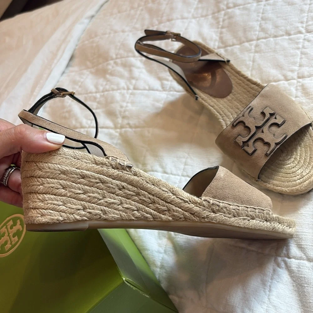 Tory Burch Ines Wedge Espadrille Suede in Taupe